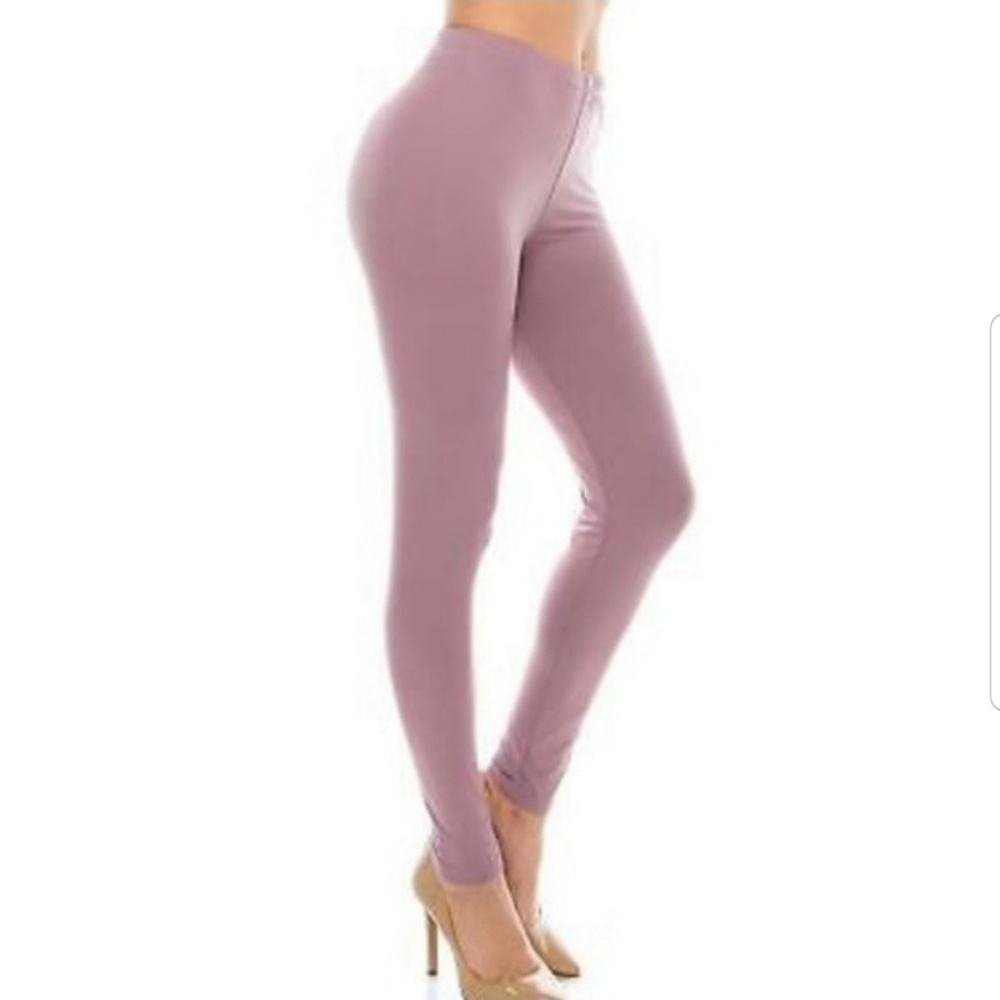 New! Womens Always one size fits all leggings